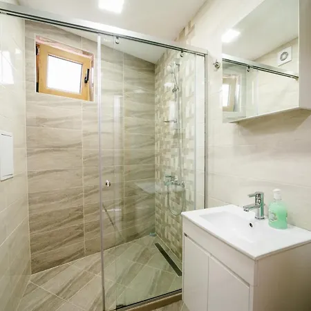 Lägenhet за гости веси